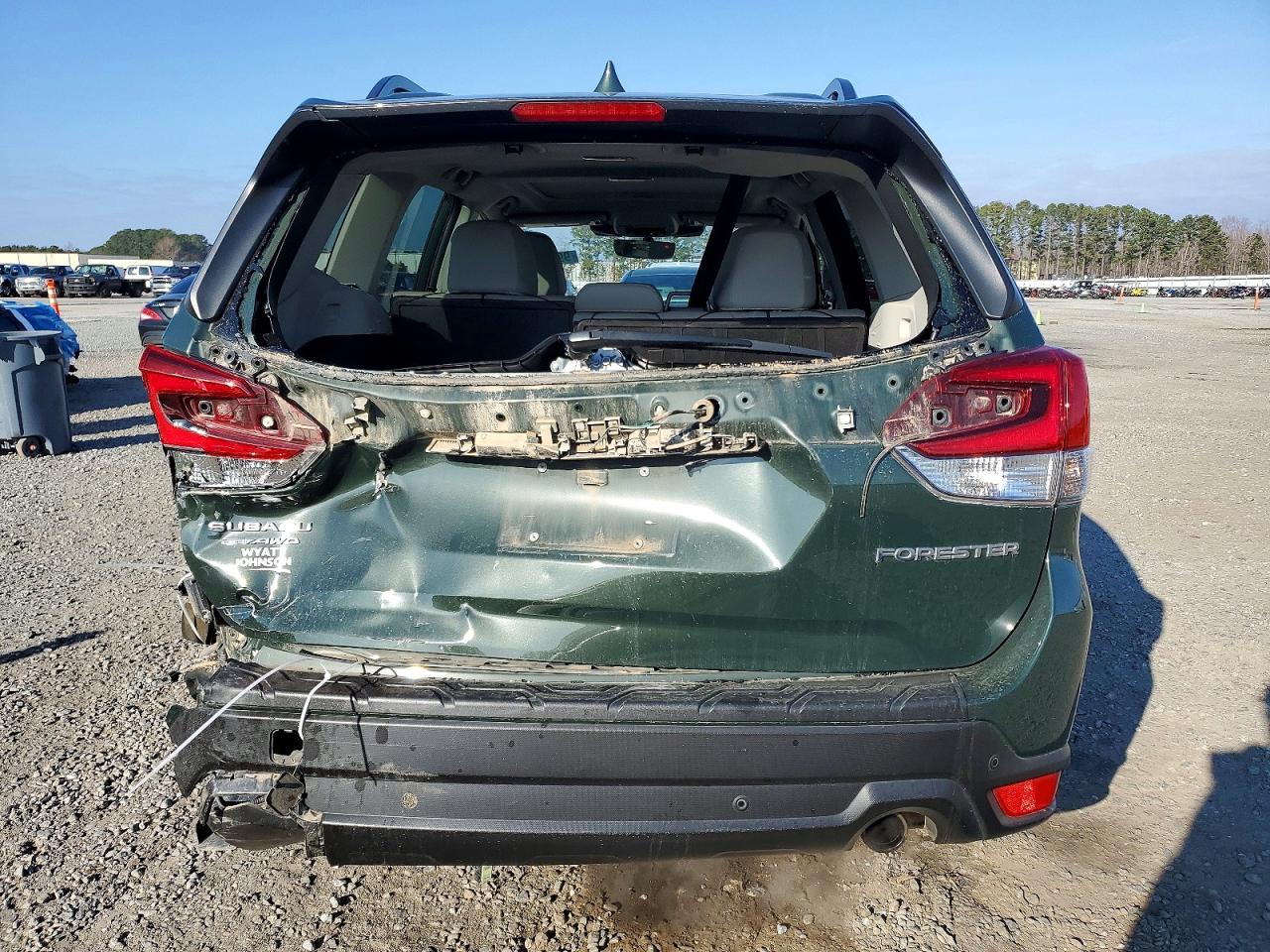 2022 SUBARU FORESTER LIMITED photo 11