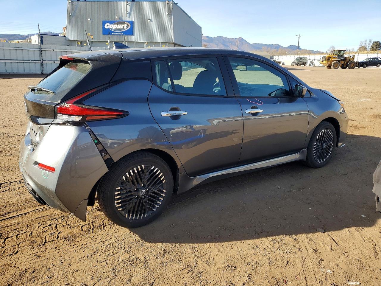 2025 NISSAN LEAF SV PLUS photo 3