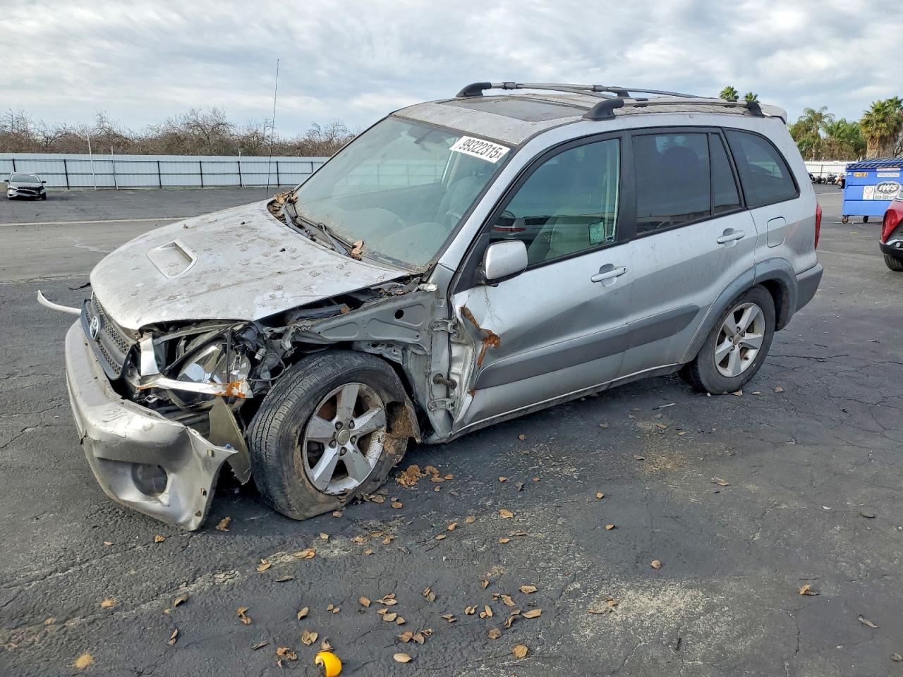 2004 TOYOTA RAV4