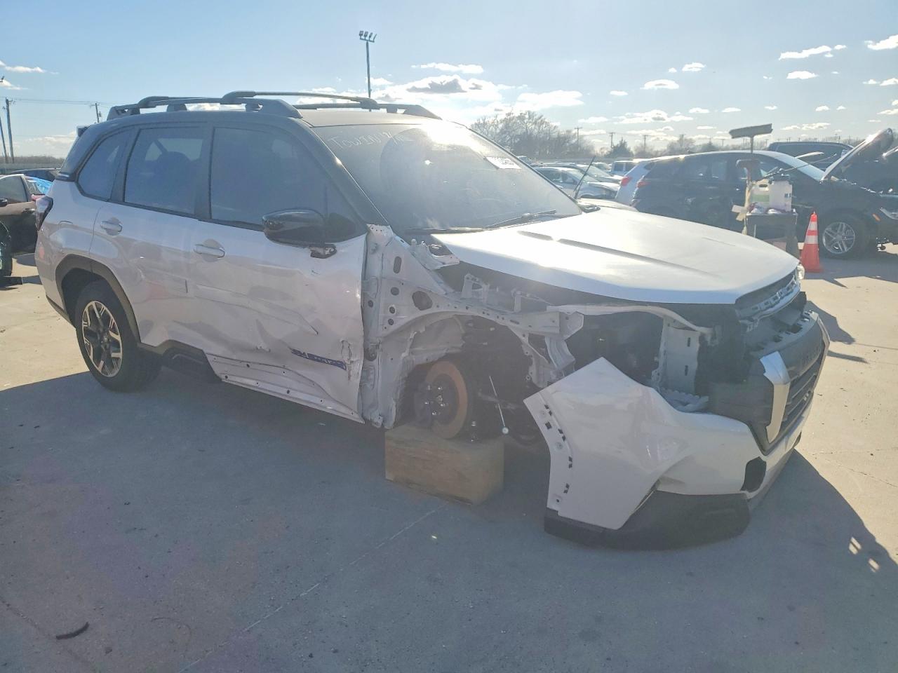 2025 SUBARU FORESTER PREMIUM photo 4