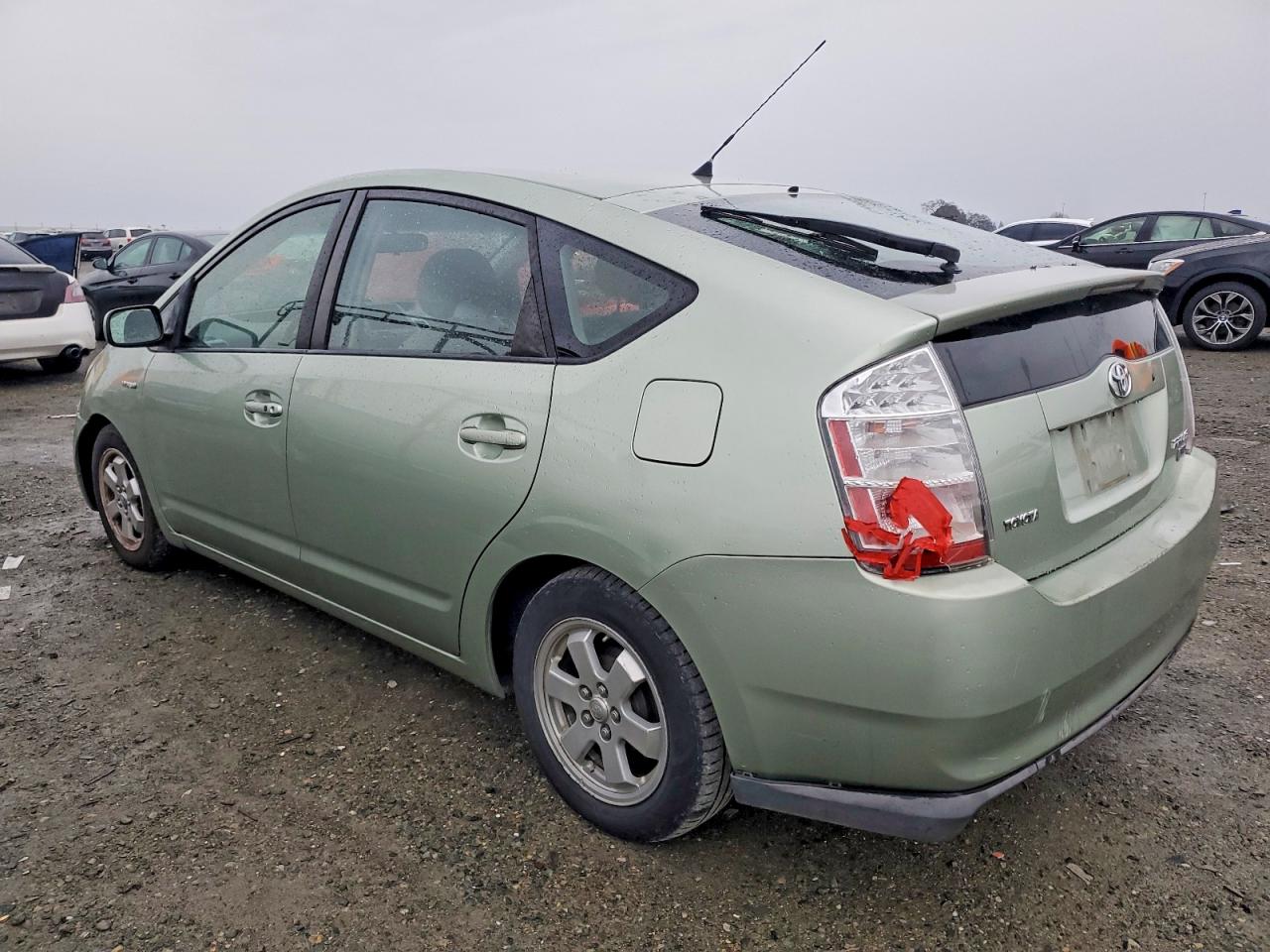 2007 TOYOTA PRIUS photo 2