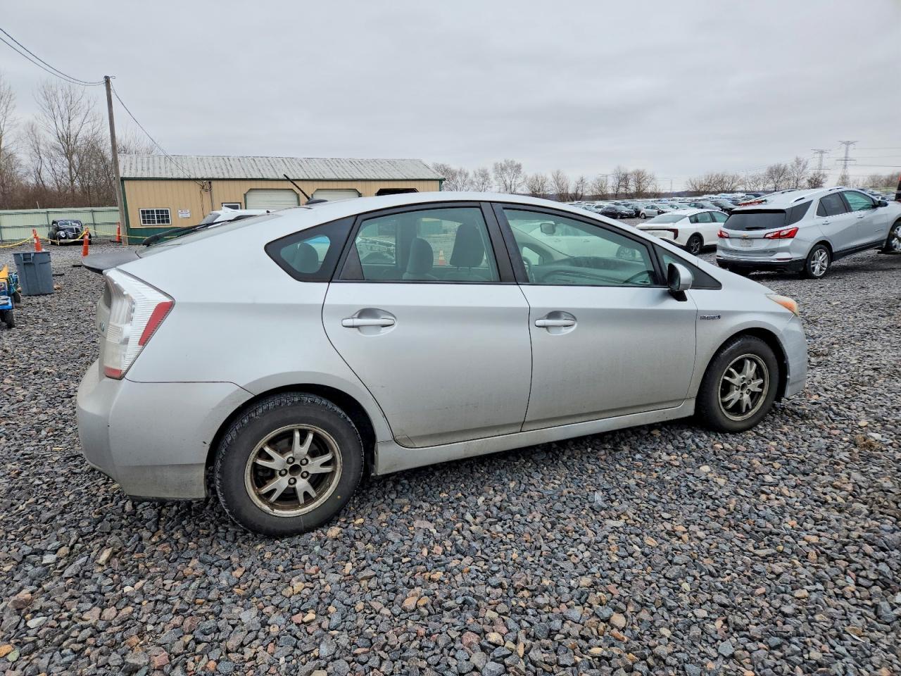 2010 TOYOTA PRIUS photo 7