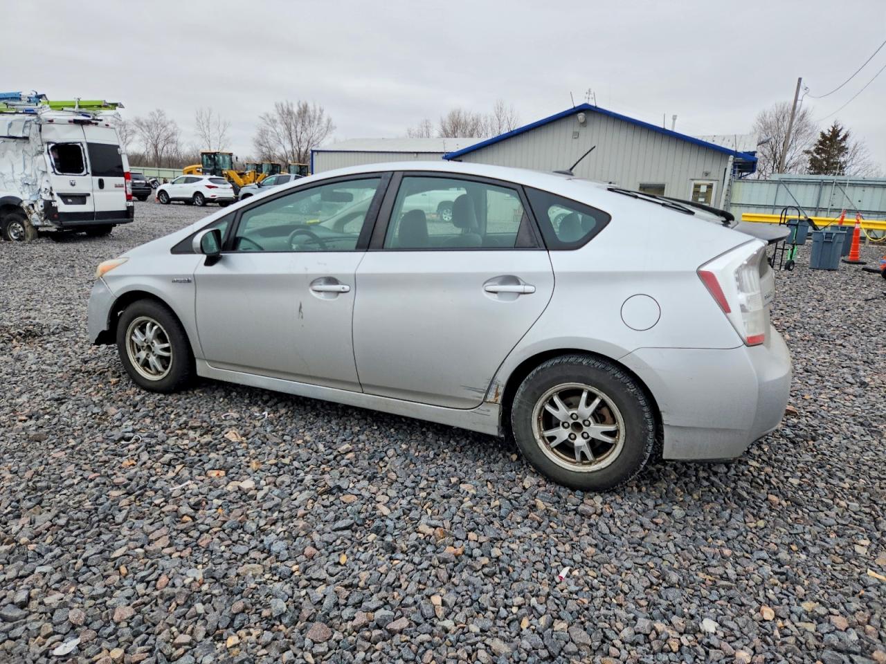 2010 TOYOTA PRIUS photo 4