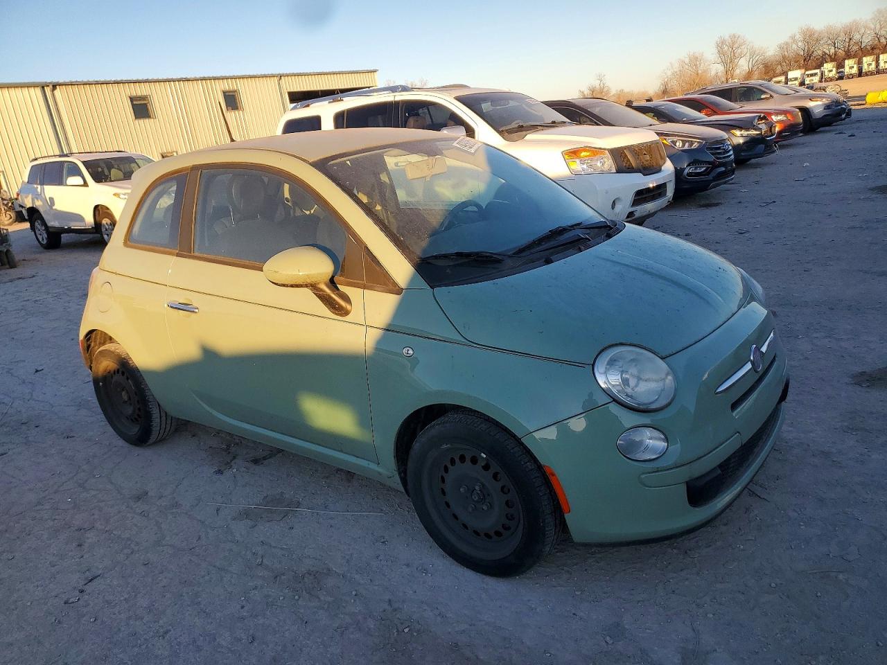 2013 FIAT 500 POP photo 4