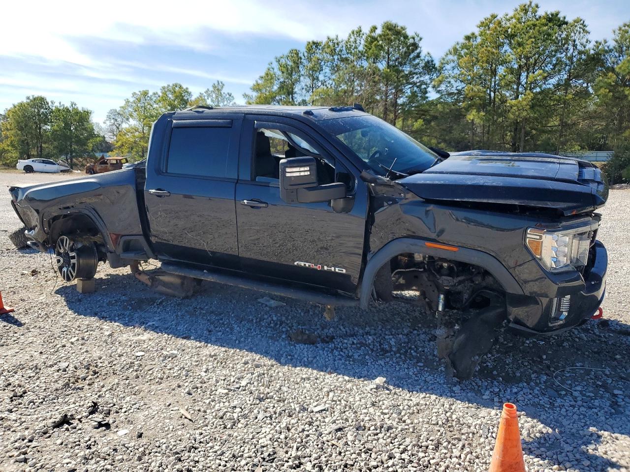 2020 GMC SIERRA K2500 AT4 photo 4