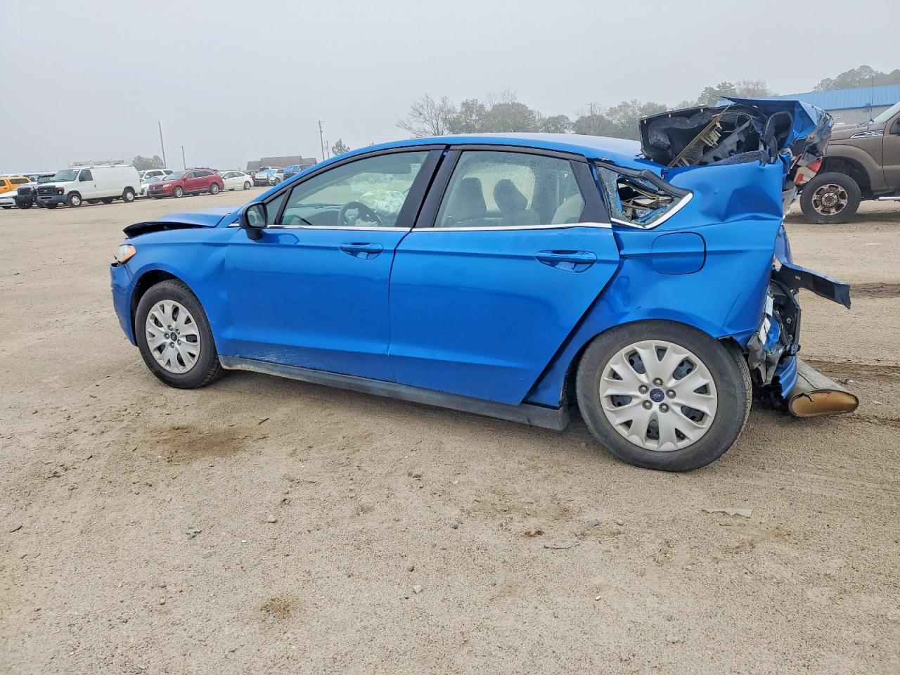 2020 FORD FUSION S photo 3