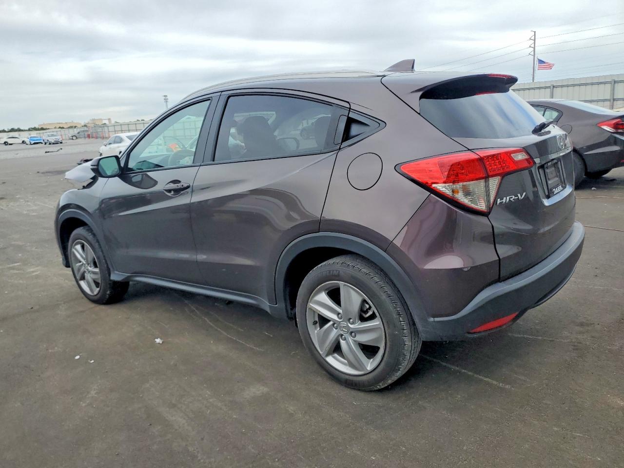 2019 HONDA HR-V EX photo 2