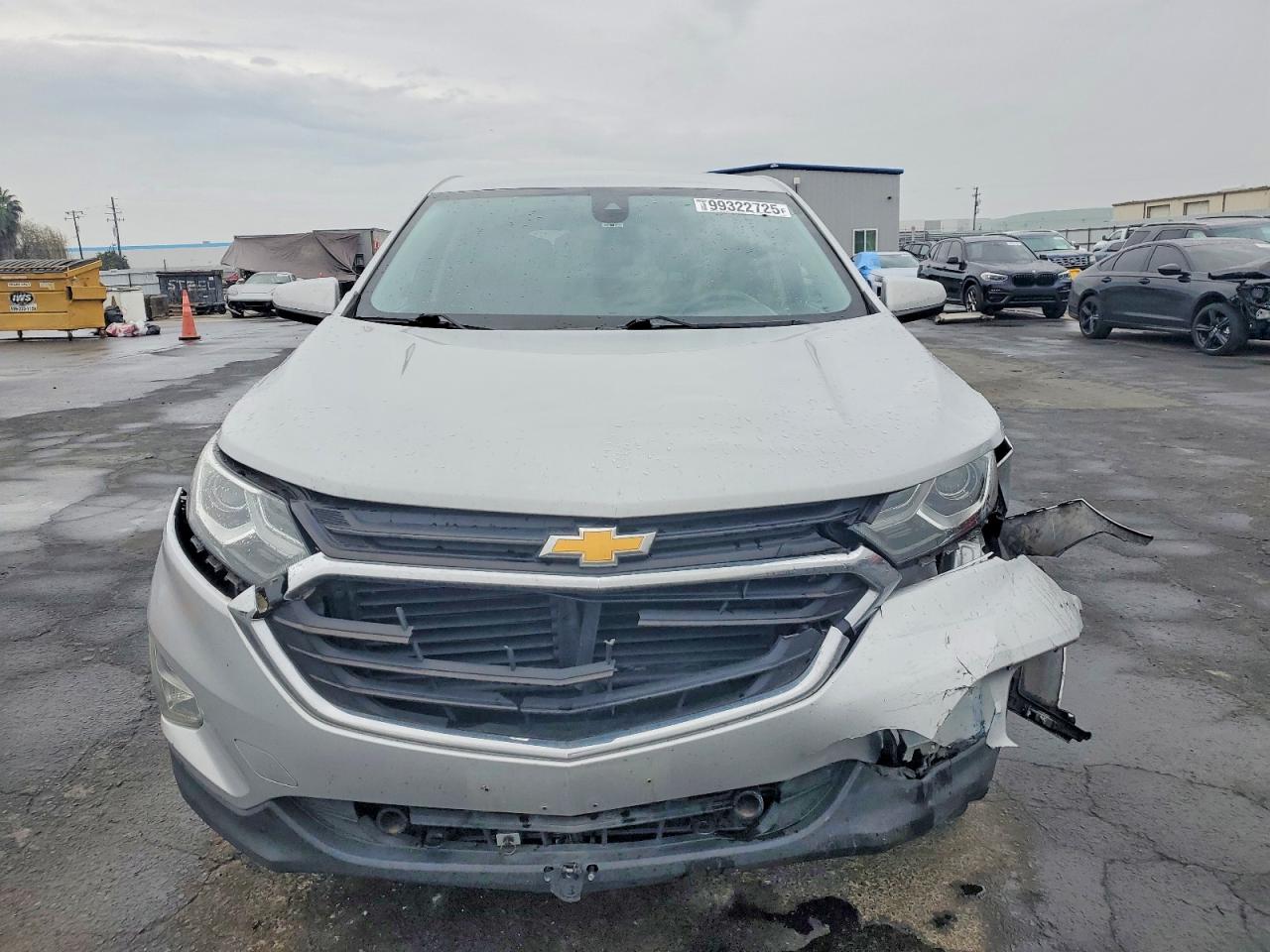 2020 CHEVROLET EQUINOX LT photo 5