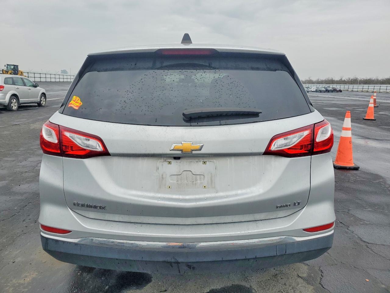 2020 CHEVROLET EQUINOX LT photo 6