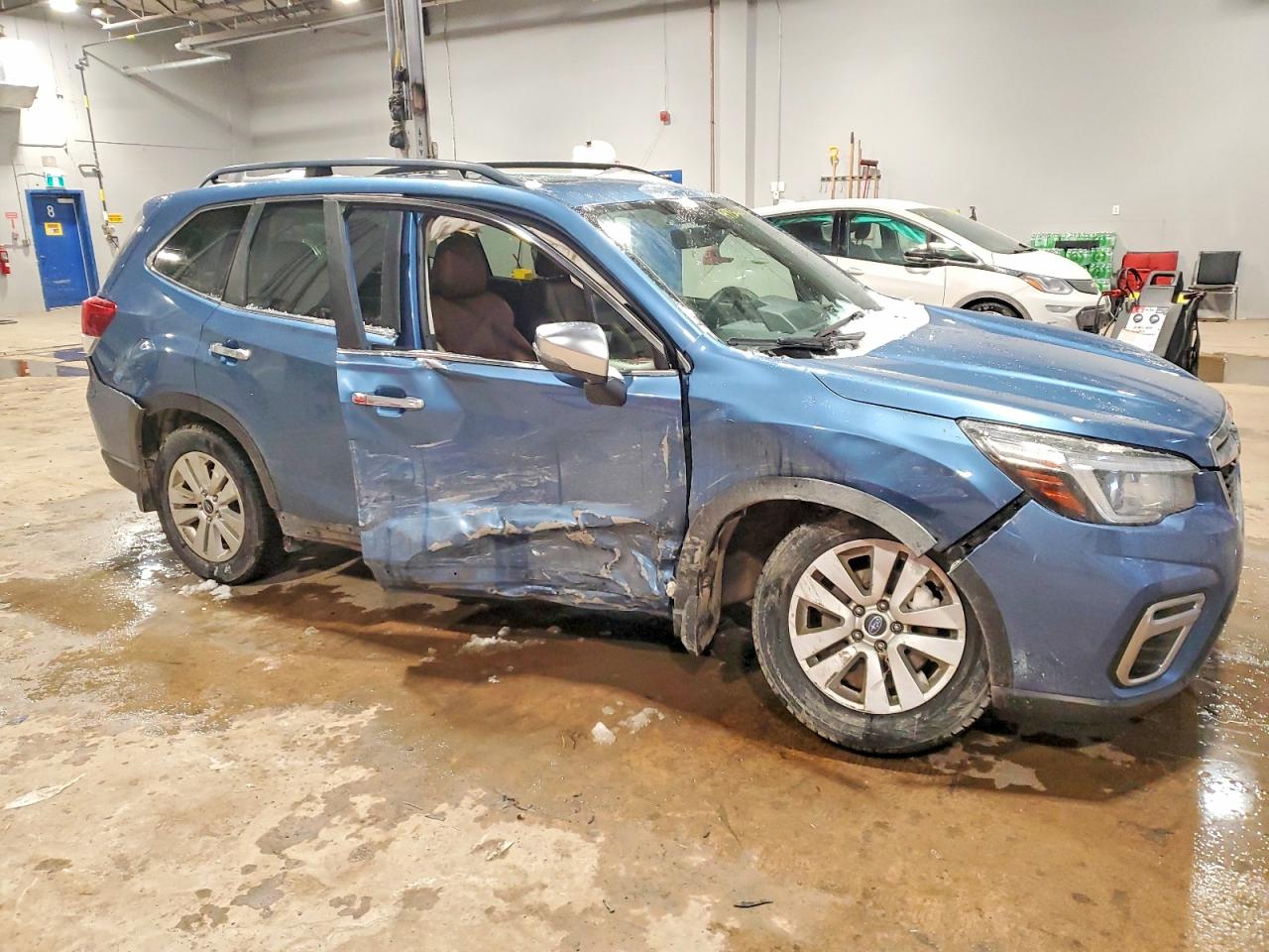 2019 SUBARU FORESTER TOURING photo 4