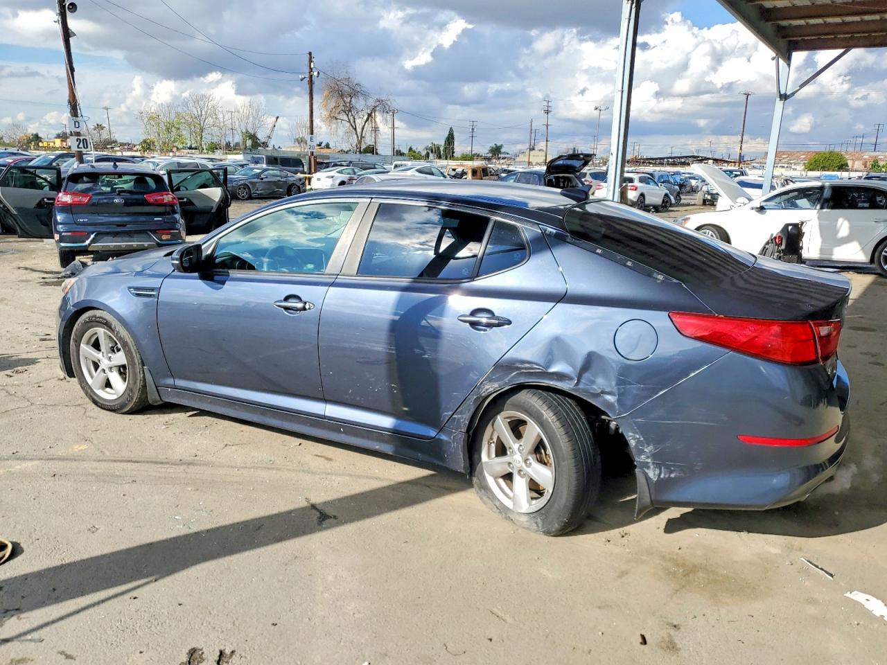 2015 KIA OPTIMA LX photo 3