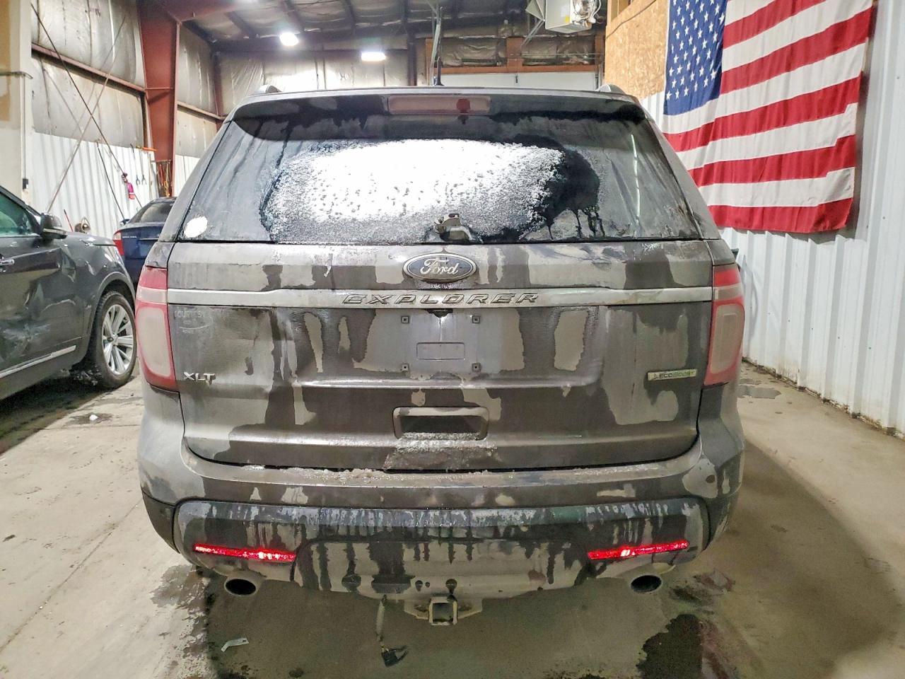 2013 FORD EXPLORER XLT photo 6