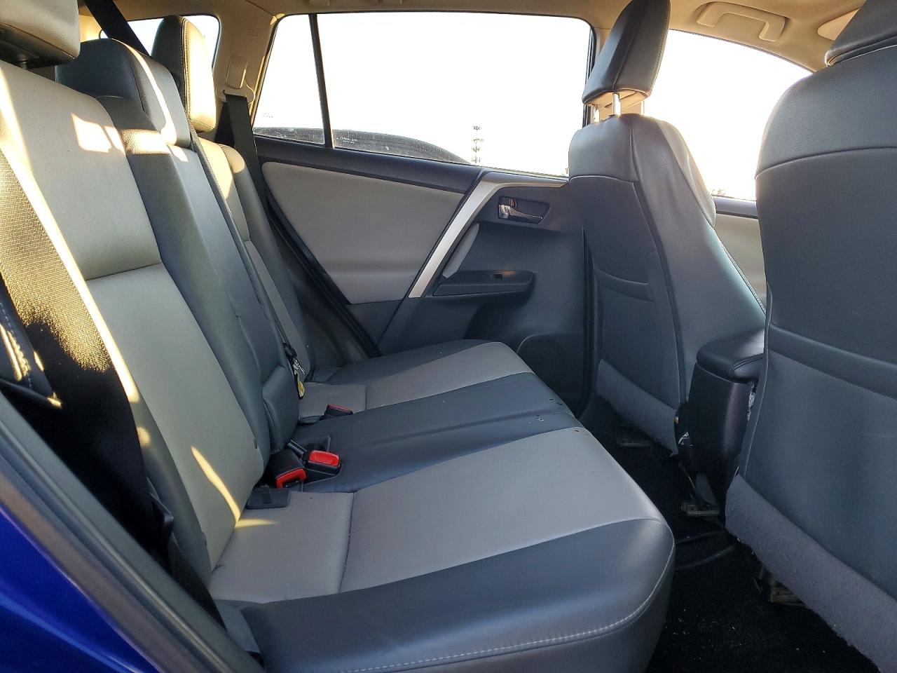 2014 TOYOTA RAV4 LIMITED photo 11