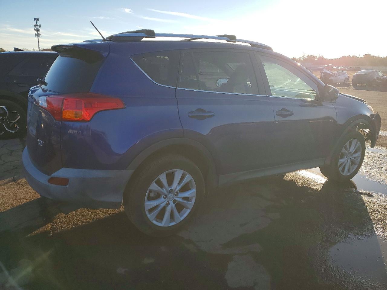 2014 TOYOTA RAV4 LIMITED photo 3