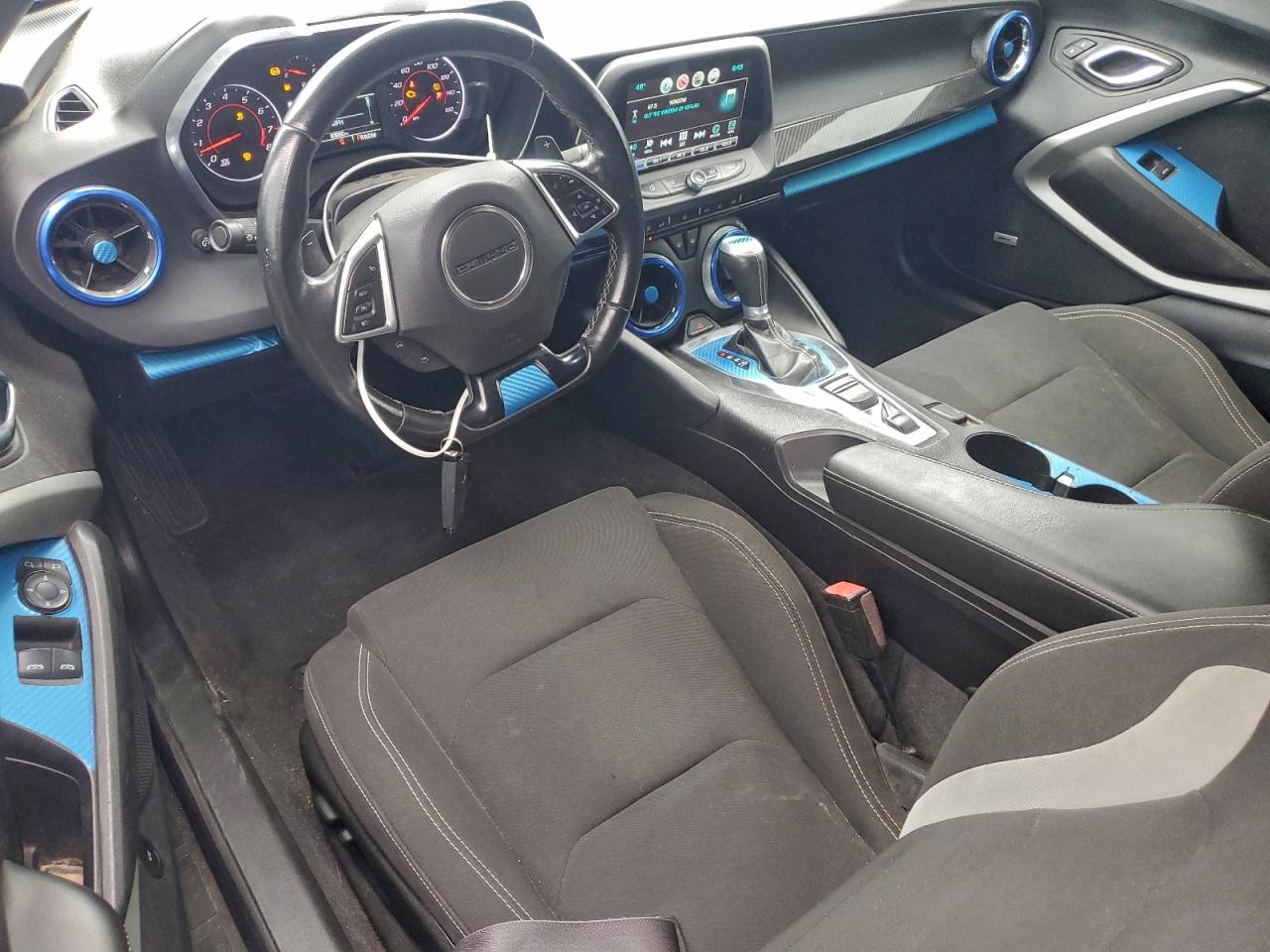 2016 CHEVROLET CAMARO LT photo 8