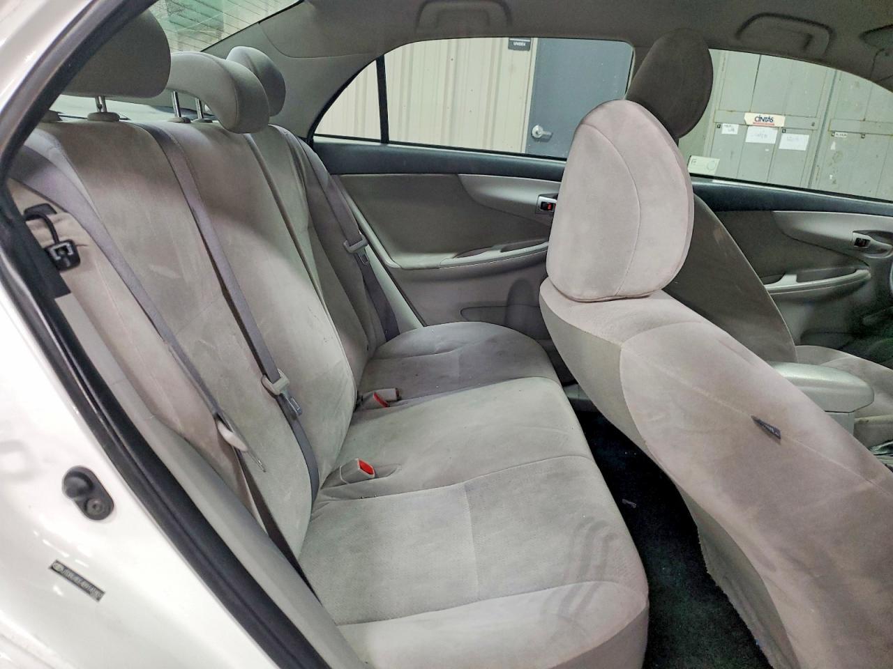 2011 TOYOTA COROLLA BASE photo 10