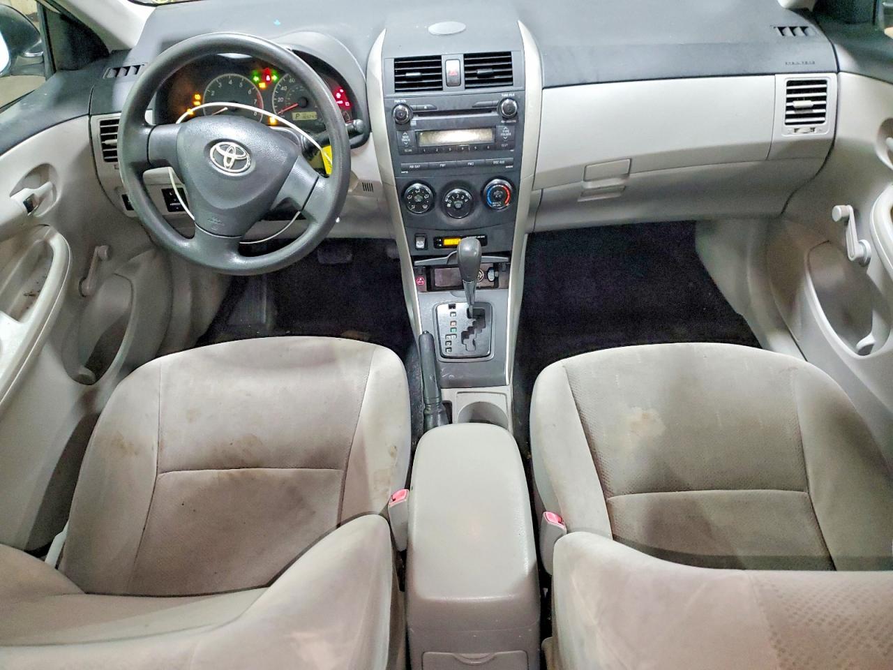 2011 TOYOTA COROLLA BASE photo 8