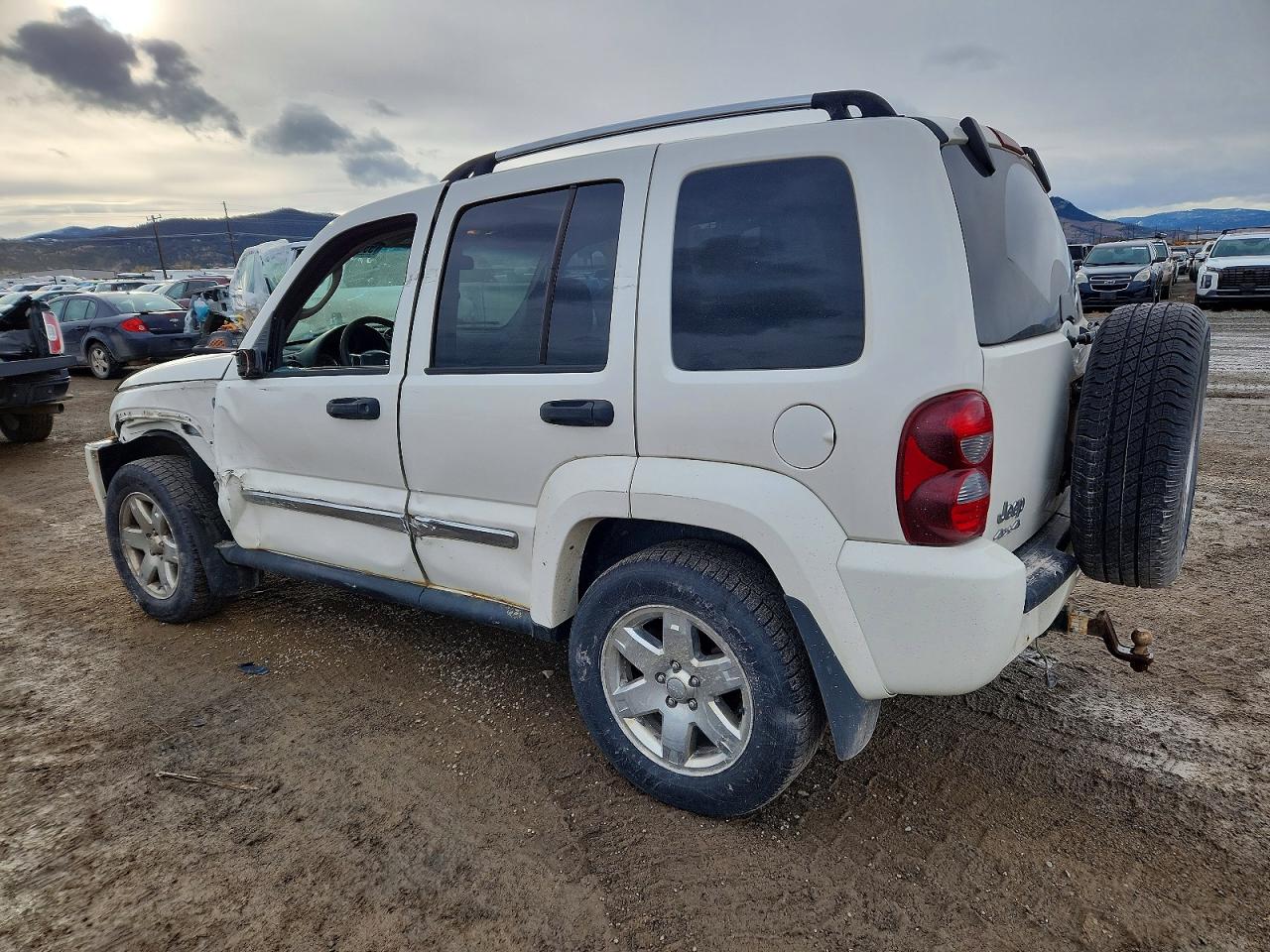 2005 JEEP LIBERTY LIMITED photo 2