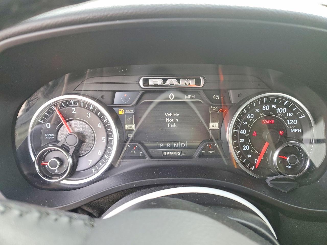 2019 RAM 1500 BIG HORN/LONE STAR photo 9