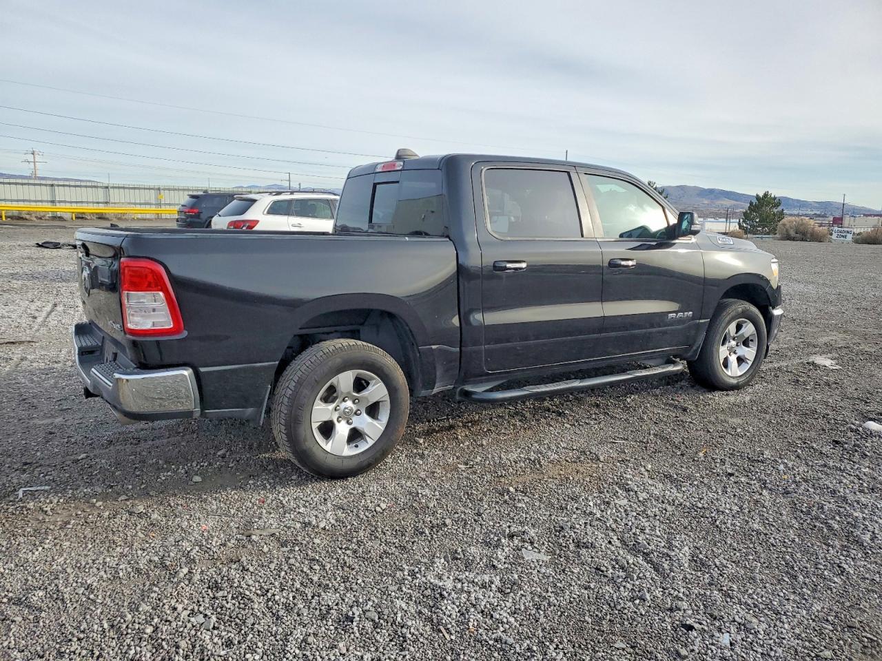 2019 RAM 1500 BIG HORN/LONE STAR photo 3