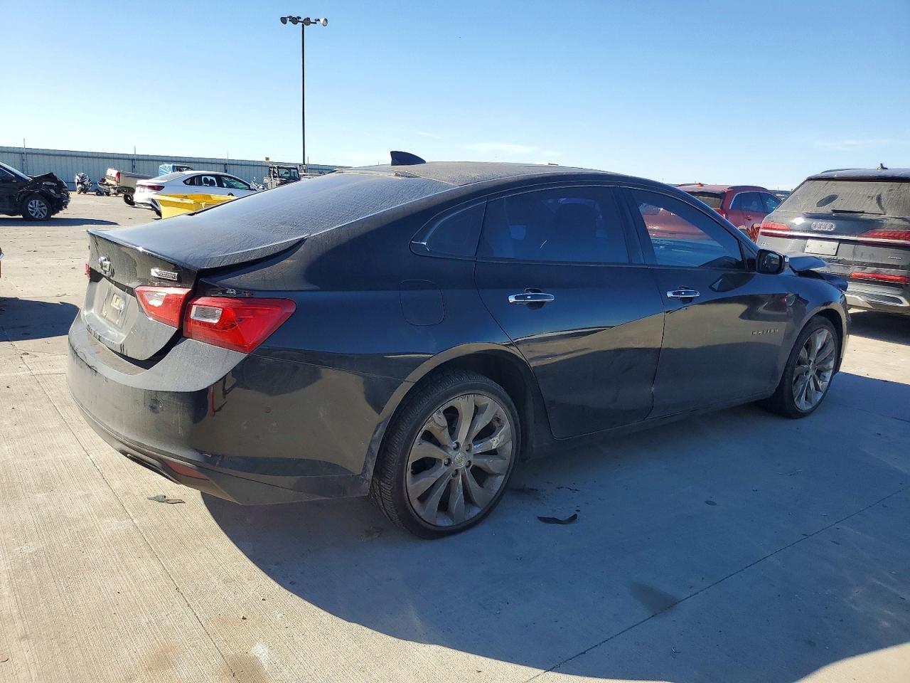 2016 CHEVROLET MALIBU PREMIER photo 3