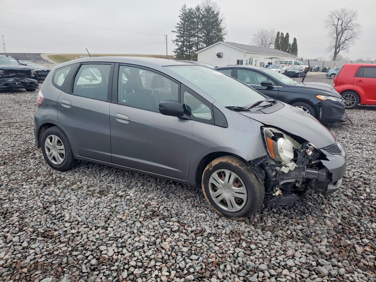 2011 HONDA FIT photo 4