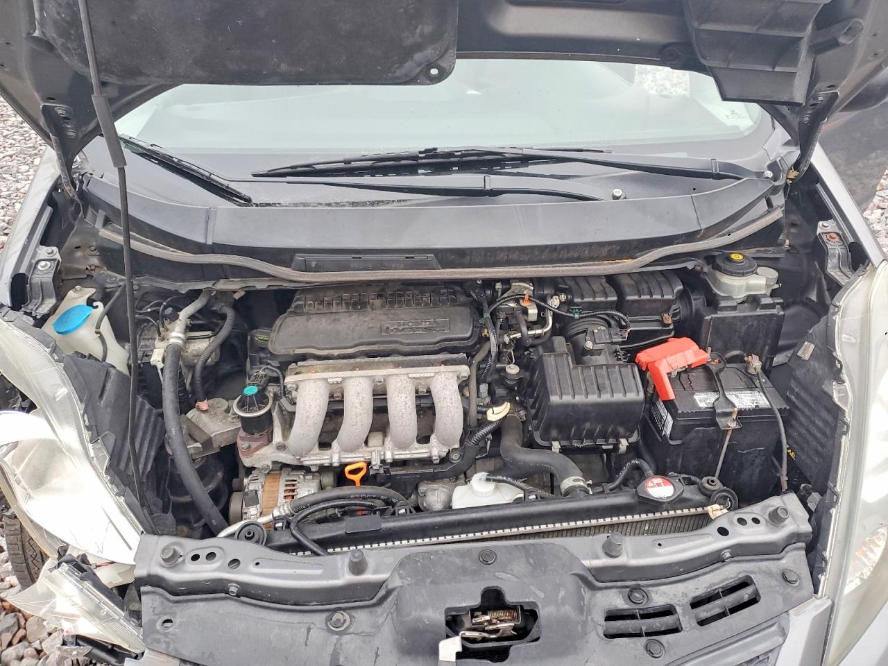 2011 HONDA FIT photo 11