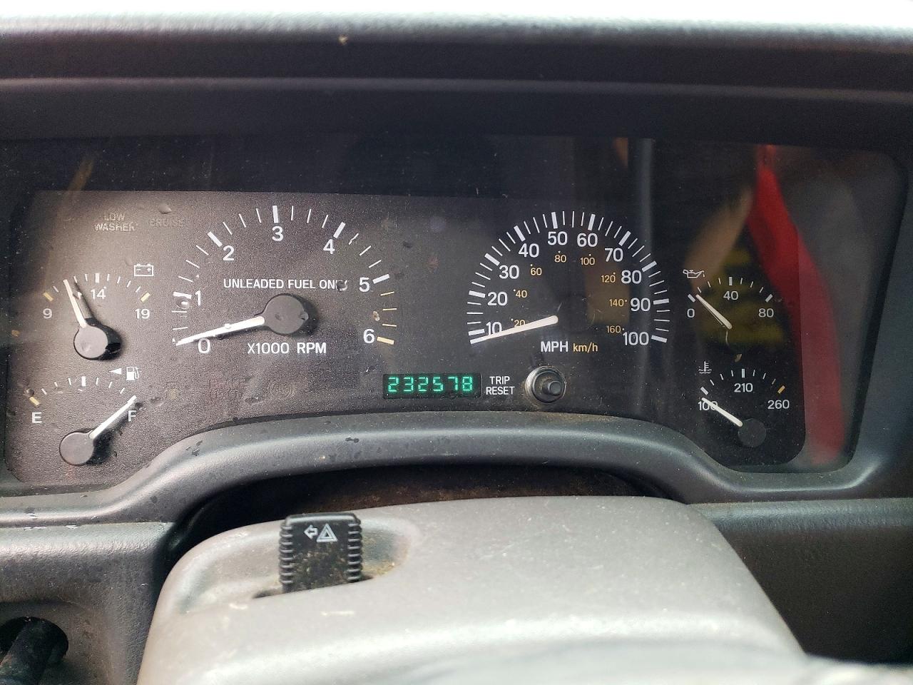 1997 JEEP CHEROKEE SE photo 9