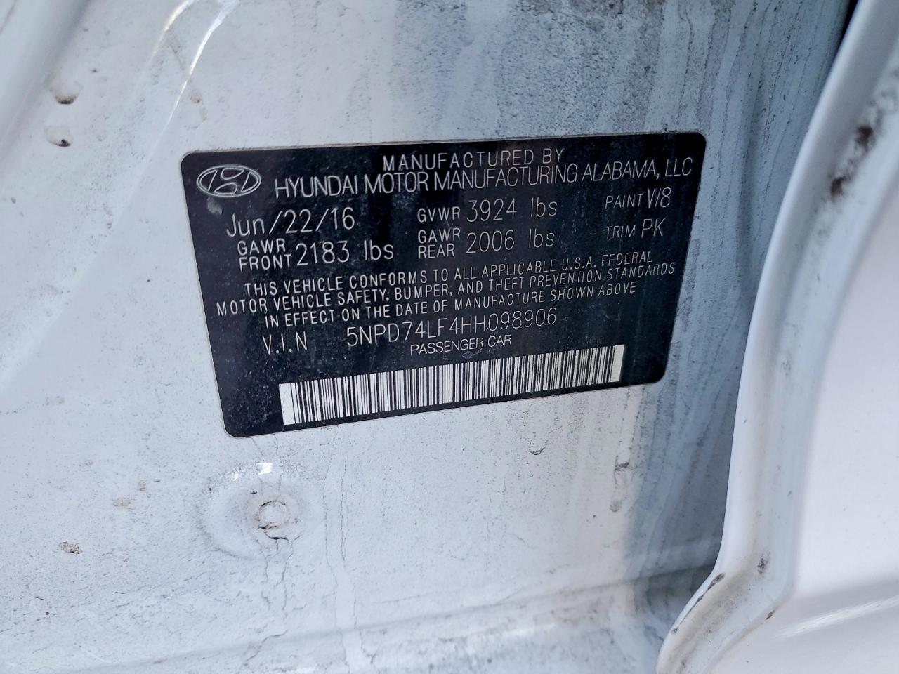 2017 HYUNDAI ELANTRA SE photo 12