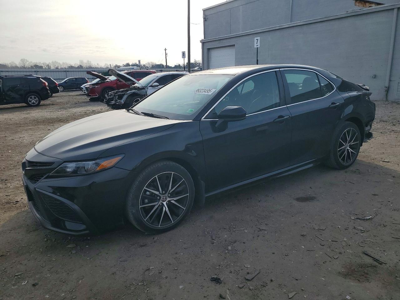 2021 TOYOTA CAMRY
