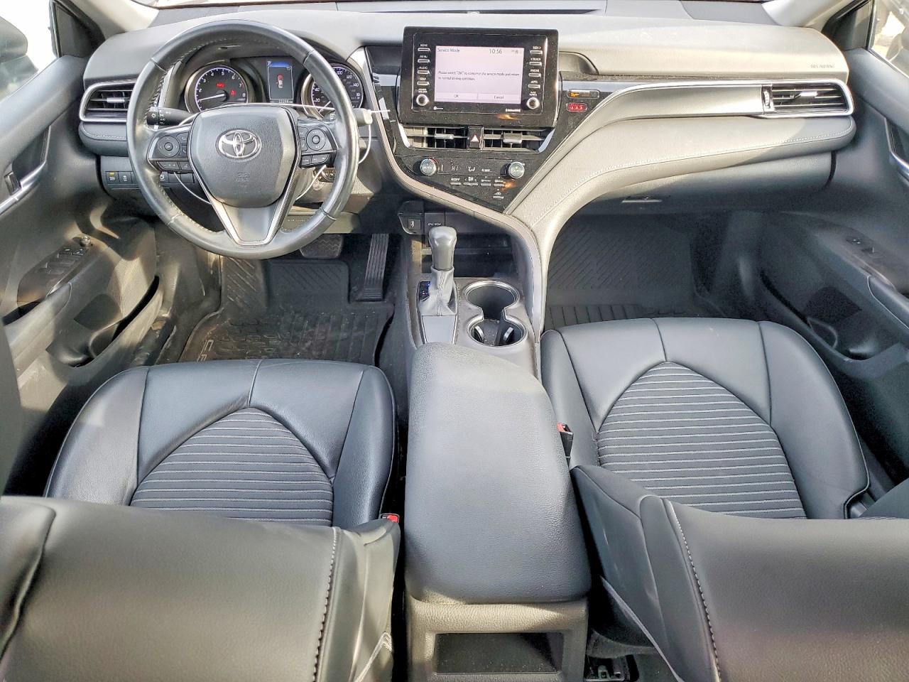 2021 TOYOTA CAMRY SE photo 8
