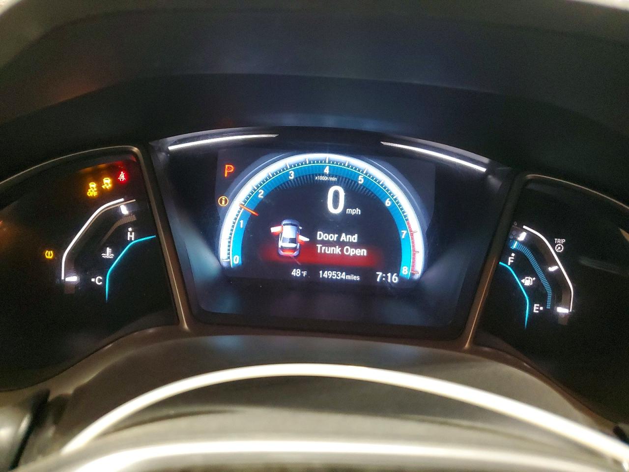 2016 HONDA CIVIC EX photo 9