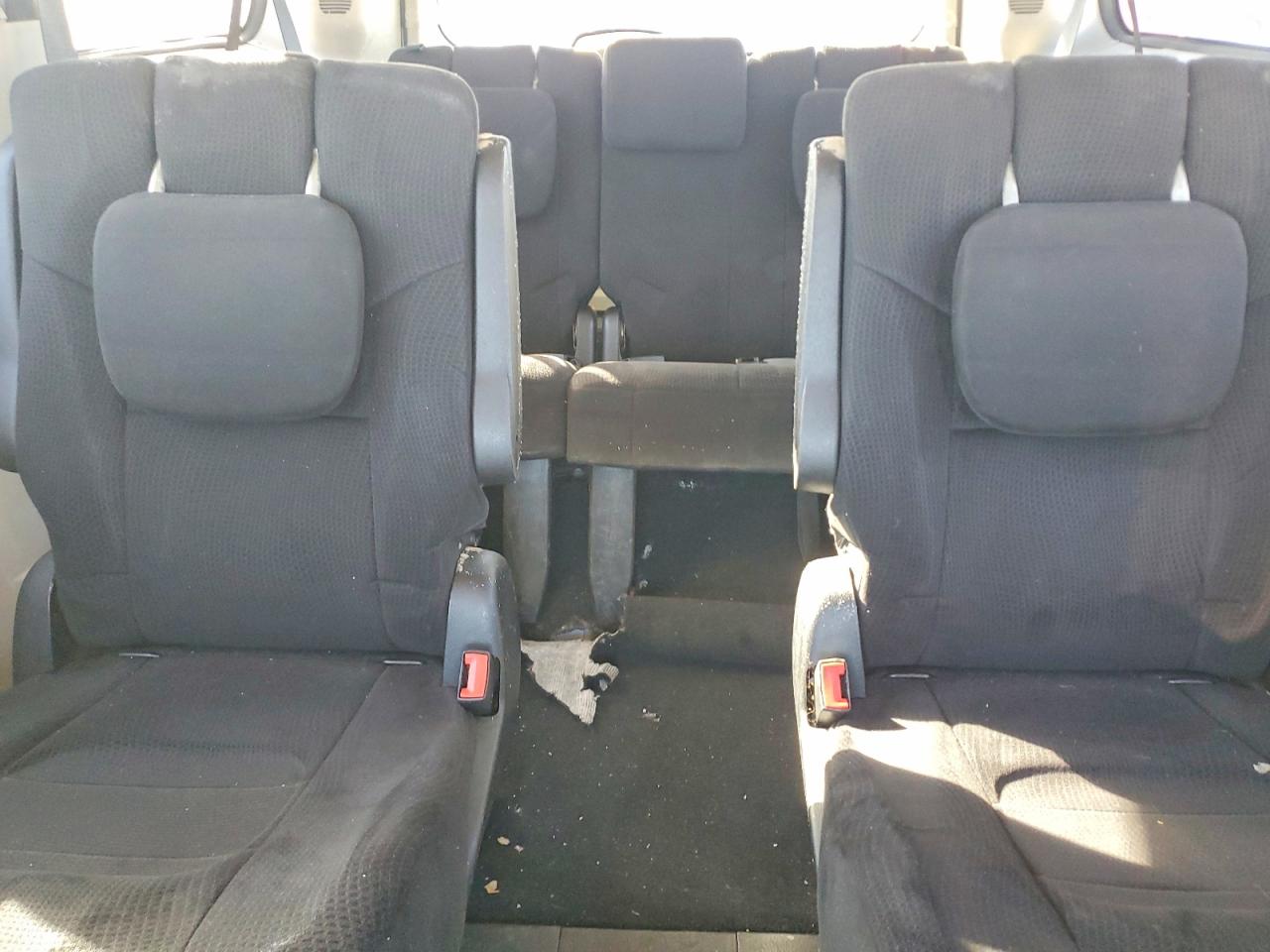 2011 DODGE GRAND CARAVAN EXPRESS photo 10