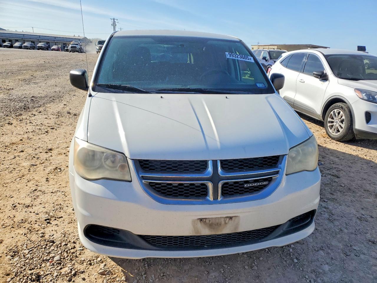 2011 DODGE GRAND CARAVAN EXPRESS photo 5