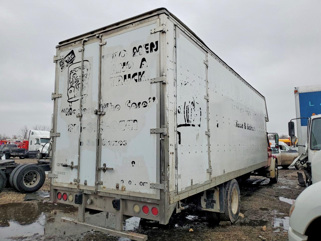 2014 FREIGHTLINER BUSINESS CLASS M2 BOX TRUCK photo 3