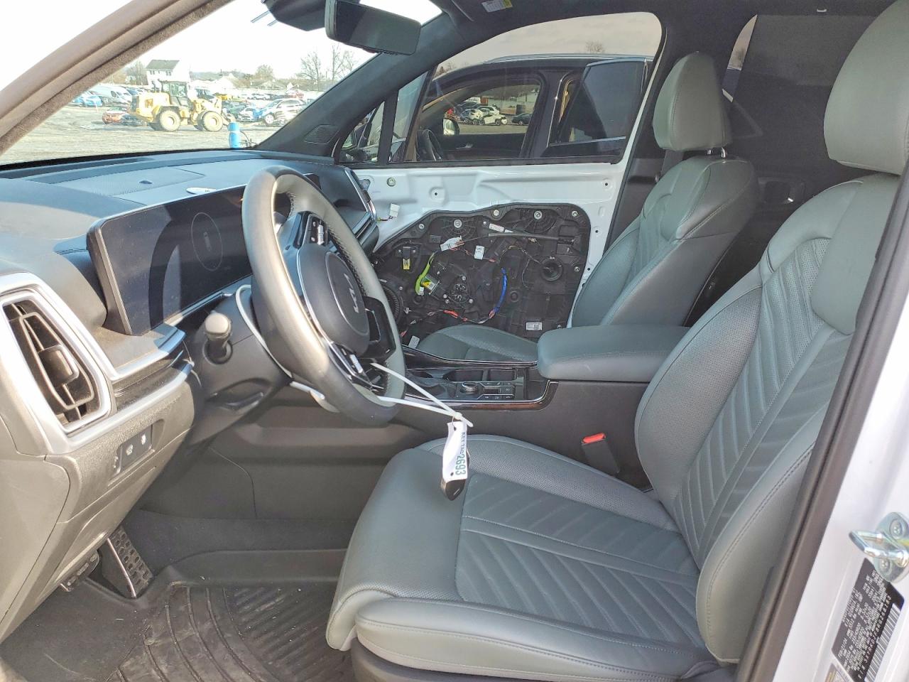 2024 KIA SORENTO SX photo 7