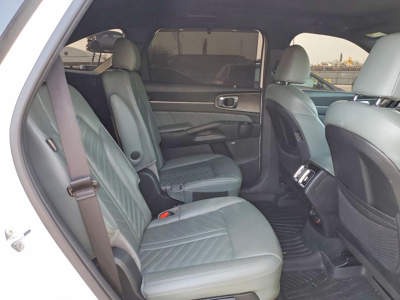 2024 KIA SORENTO SX photo 11