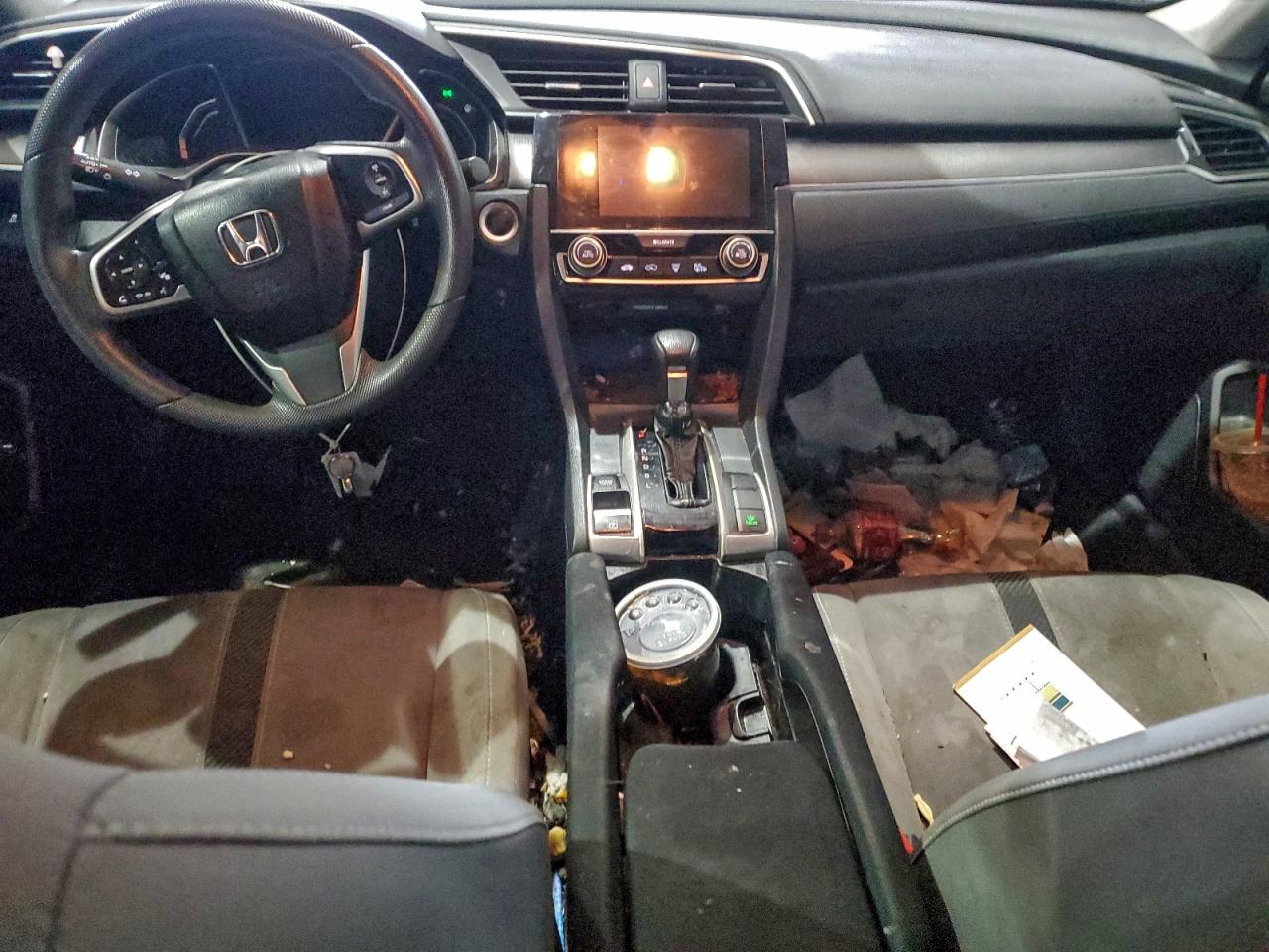 2017 HONDA CIVIC EX photo 8