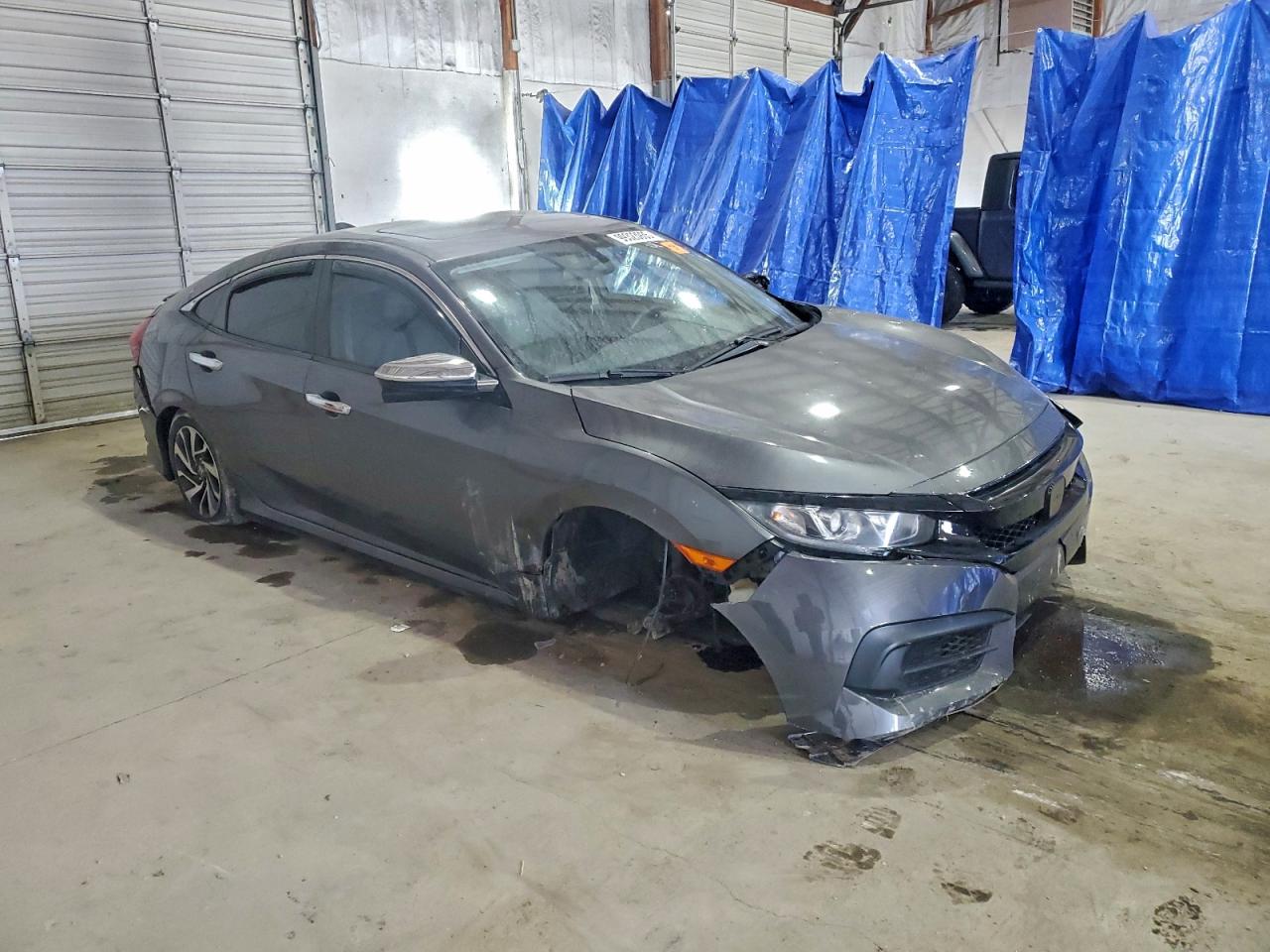 2017 HONDA CIVIC EX photo 4