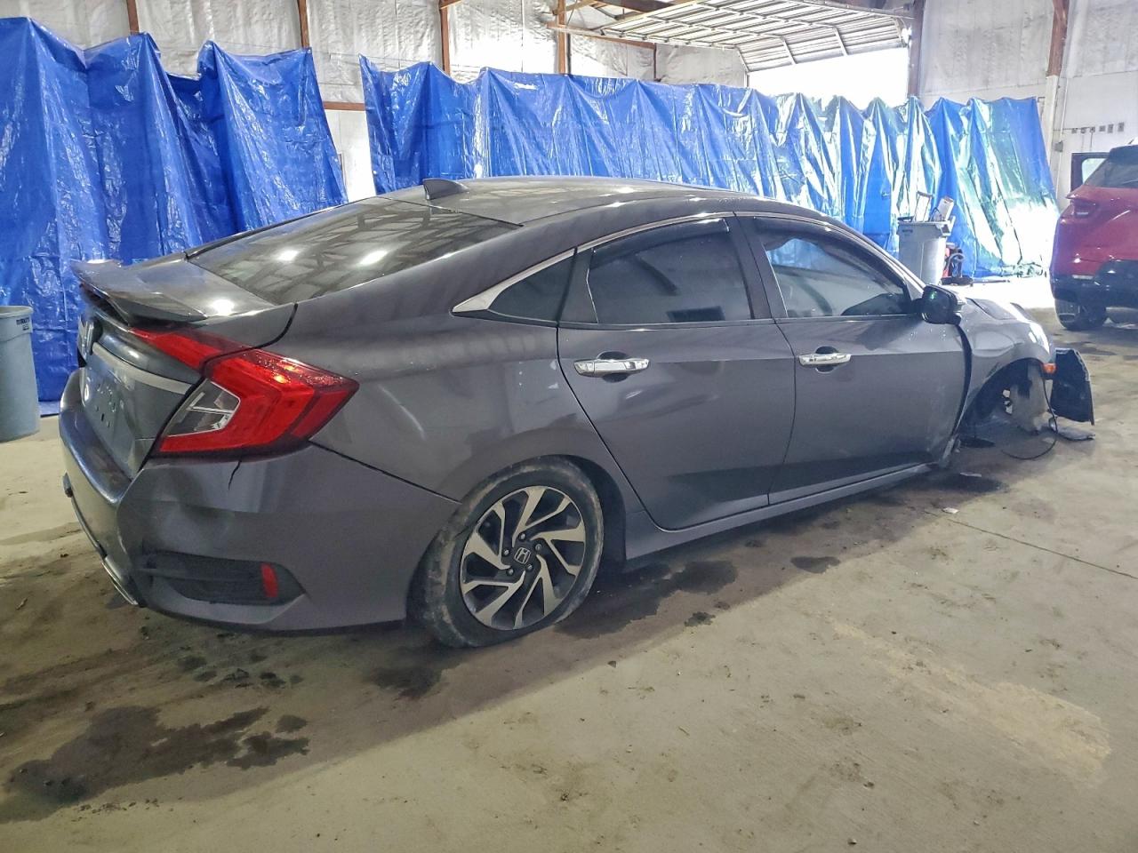 2017 HONDA CIVIC EX photo 3