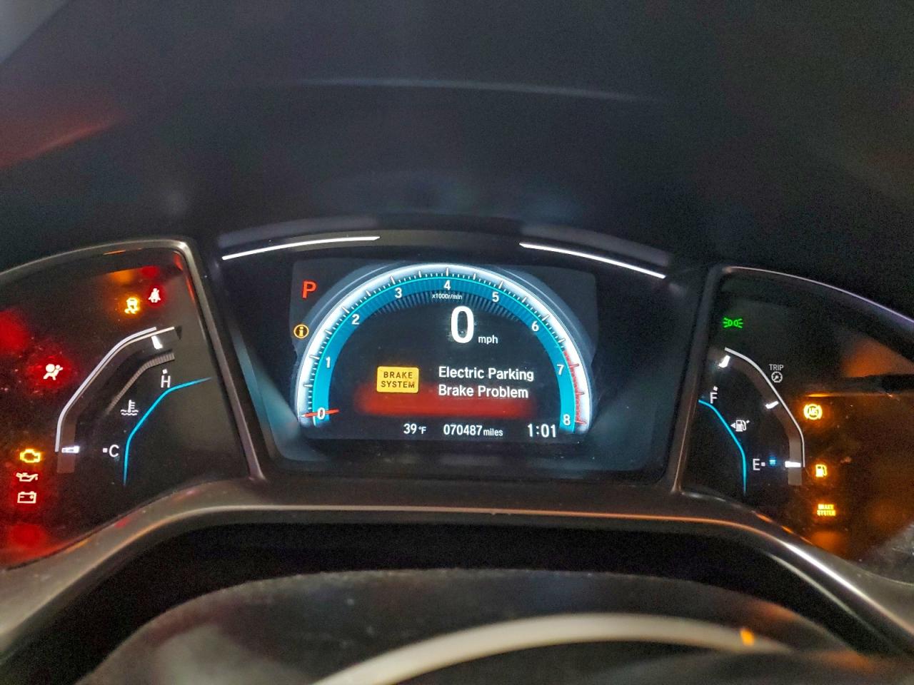 2017 HONDA CIVIC EX photo 9
