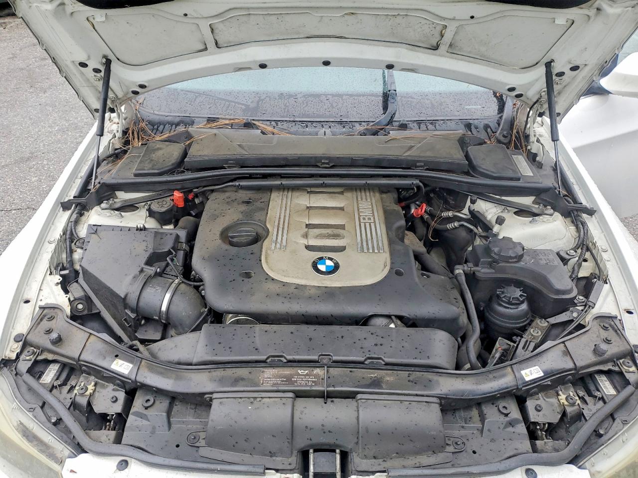 2011 BMW 335 D photo 11