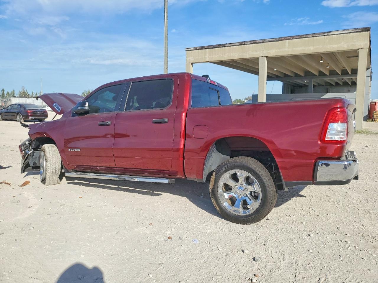 2023 RAM 1500 BIG HORN/LONE STAR photo 2