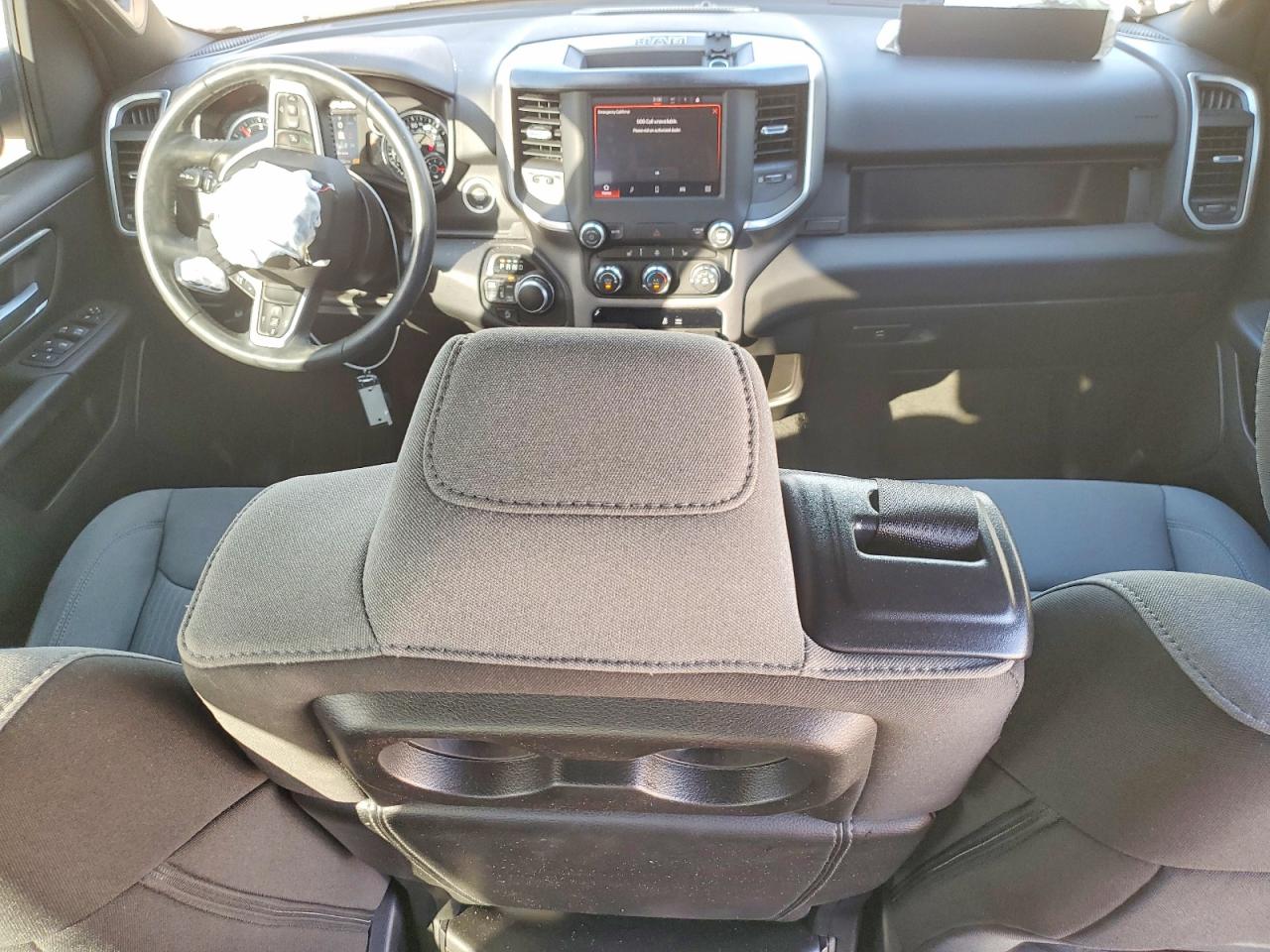 2023 RAM 1500 BIG HORN/LONE STAR photo 8