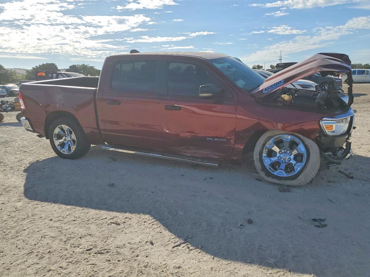 2023 RAM 1500 BIG HORN/LONE STAR photo 4
