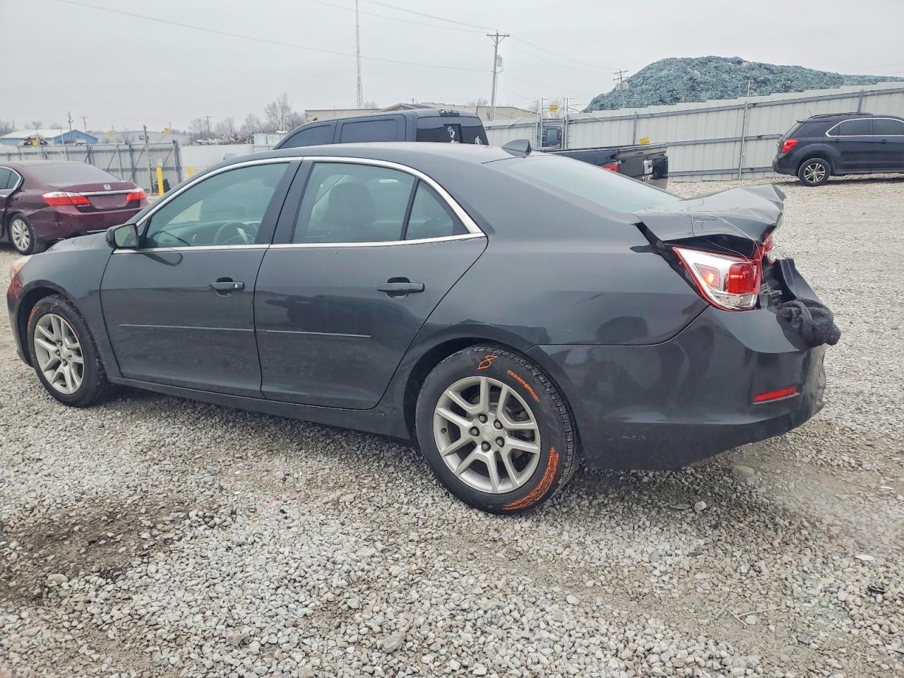 2014 CHEVROLET MALIBU 1LT photo 2