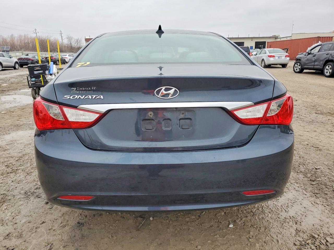 2011 HYUNDAI SONATA GLS photo 6