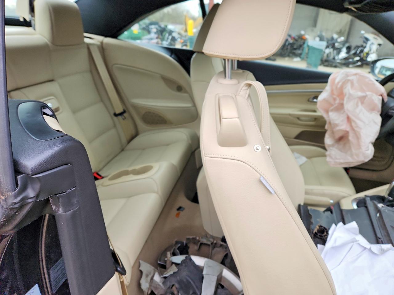 2014 VOLKSWAGEN EOS KOMFORT photo 10