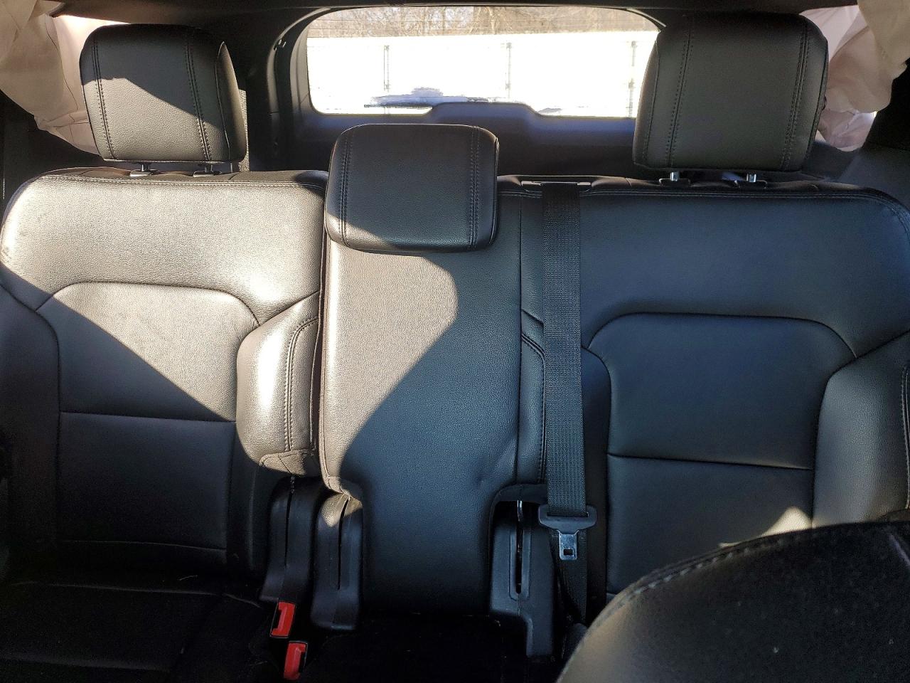 2018 FORD EXPLORER photo 10