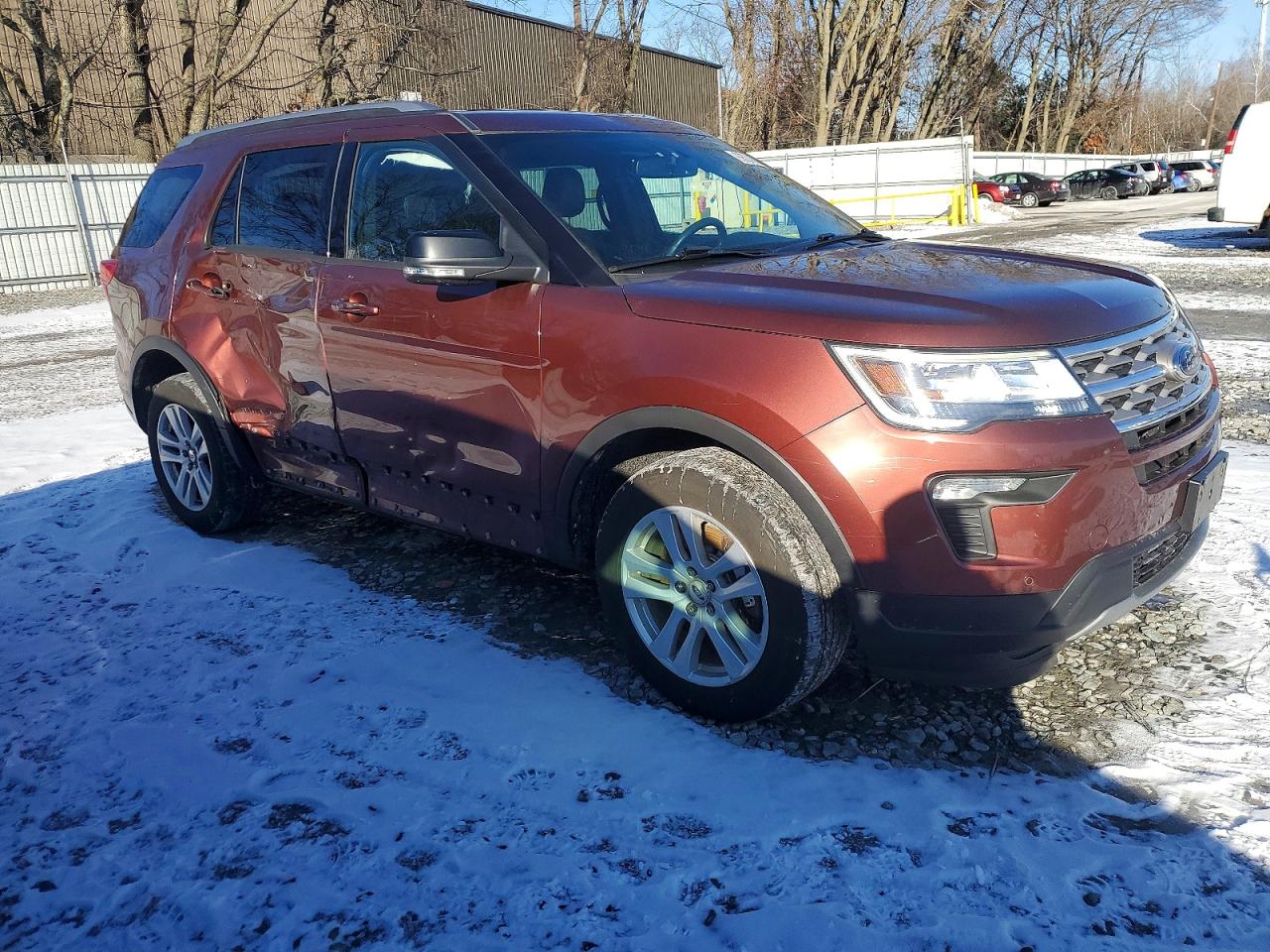 2018 FORD EXPLORER photo 4